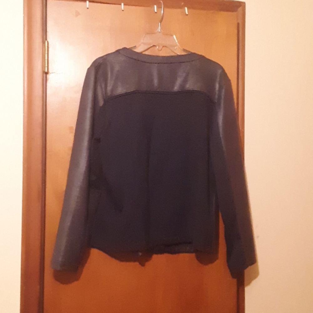 Jacket - Picture 3 of 3